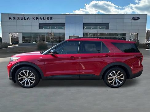 Used 2023 Ford Explorer ST-Line w/ Class IV Trailer Tow Package RWD image 4