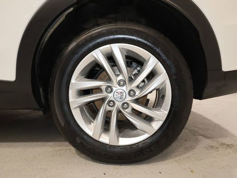 Certified 2024 Buick Envista Preferred w/ Convenience I Package image 32