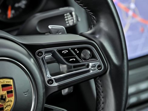 Used 2018 Porsche 911 GT3 RS image 22