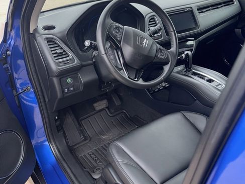 Used 2018 Honda HR-V EX-L image 10