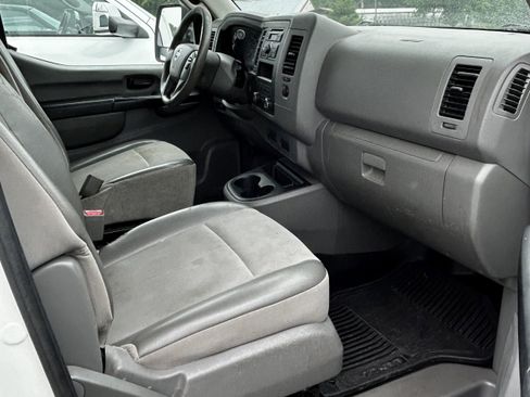 Used 2014 Nissan NV 2500 S w/ Power Basic Package RWD image 8