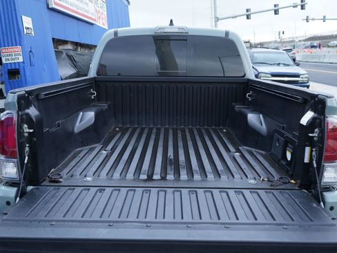 Used 2023 Toyota Tacoma 4x4 Double Cab image 13
