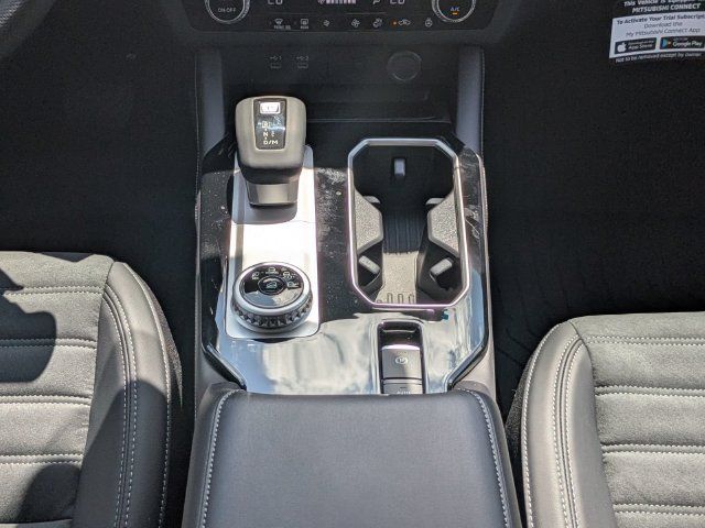 New 2026 Mitsubishi Outlander SE FWD image 20