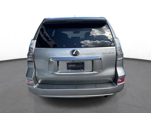 Certified 2020 Lexus GX 460 Premium w/ Premium Package image 4
