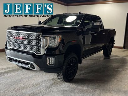 Used 2022 GMC Sierra 2500 Denali w/ Denali Black Diamond Edition