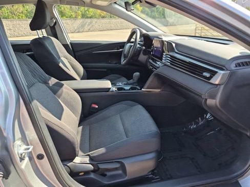 Used 2025 Toyota Camry LE FWD image 30