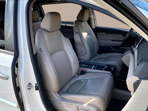 Used 2019 Honda Odyssey EX-L image 21