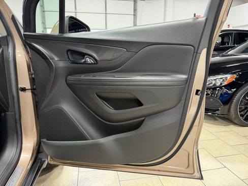 Used 2019 Buick Encore Preferred w/ Safety Package FWD image 27