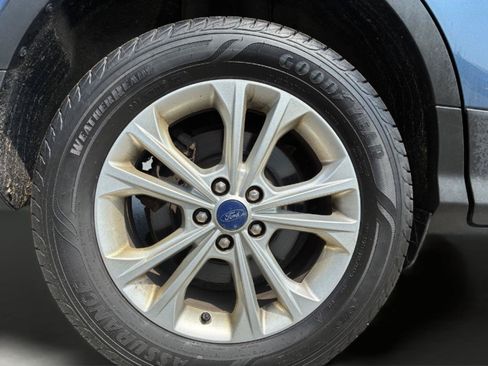 Used 2018 Ford Escape SEL AWD/4WD image 55