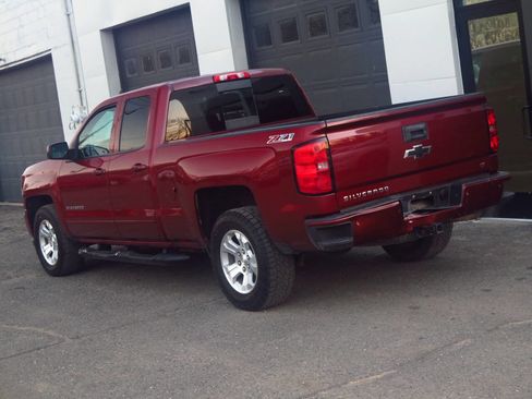 Used 2017 Chevrolet Silverado 1500 LT w/ All Star Edition AWD/4WD image 21