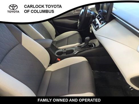 Used 2025 Toyota Corolla LE FWD image 21