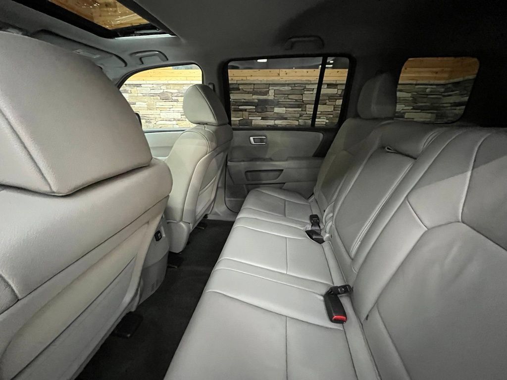 Used 2014 Honda Pilot EX-L image 46