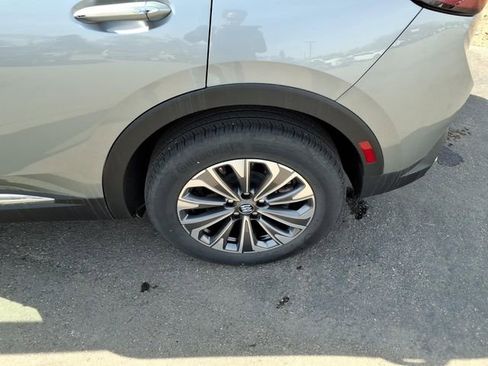 Used 2025 Buick Envision Preferred image 21