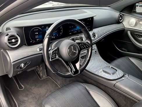 Used 2021 Mercedes-Benz E 350 4MATIC Sedan image 9