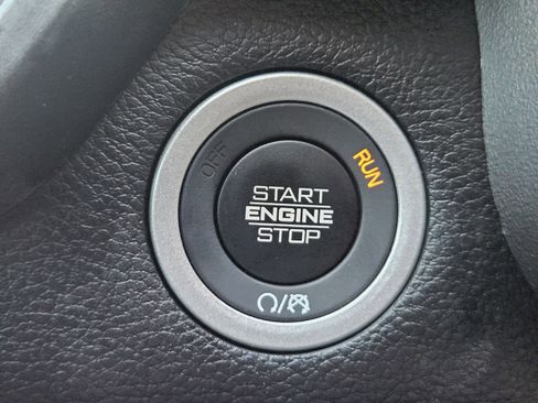 New 2026 RAM 1500 4x4 Crew Cab image 24