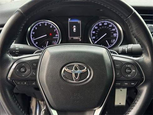 Used 2019 Toyota Camry L image 19