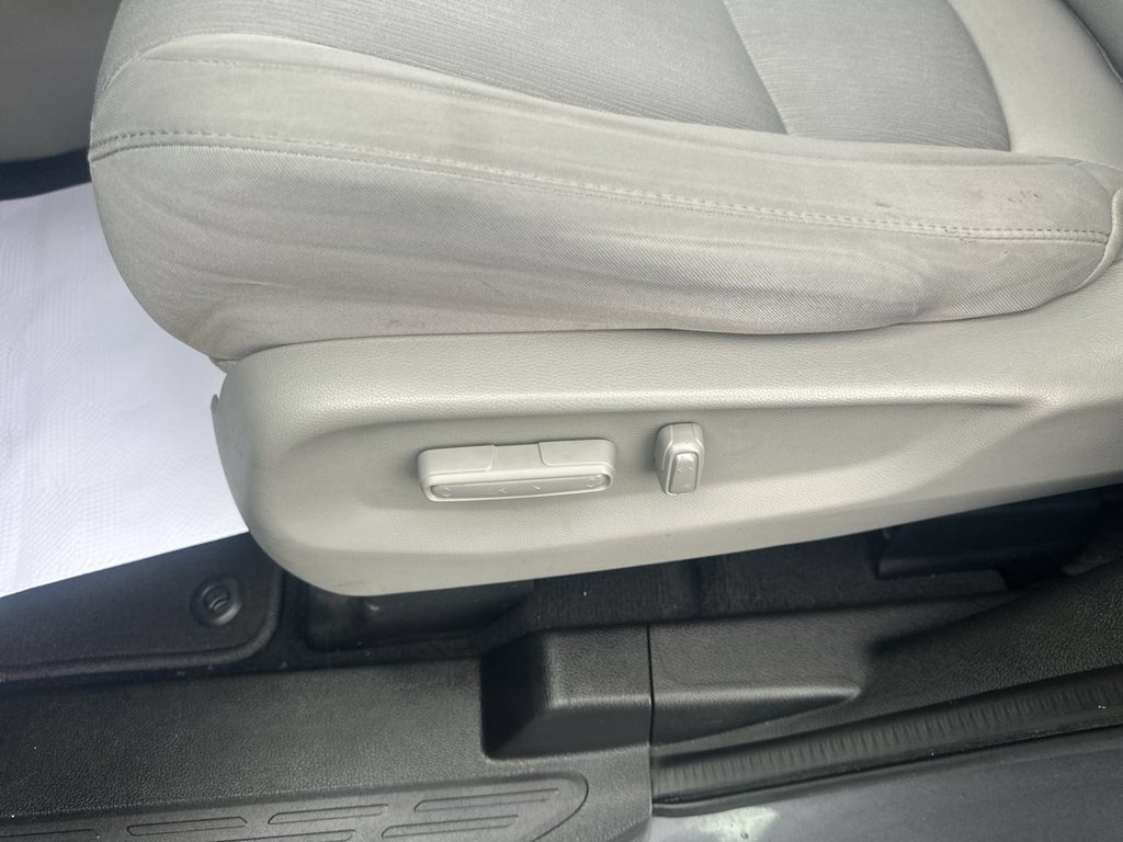 Used 2019 Honda Odyssey LX image 18