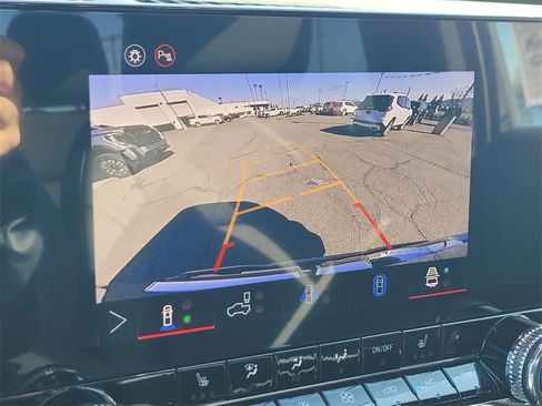 New 2026 GMC Canyon Elevation w/ Convenience Package image 14