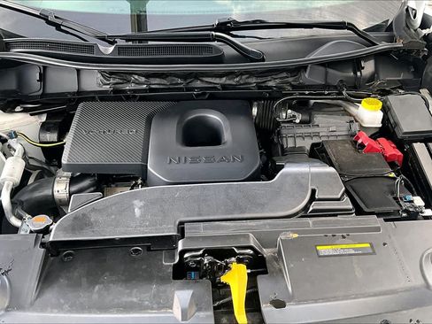 Certified 2025 Nissan Murano SL w/ Cargo Package AWD/4WD image 32