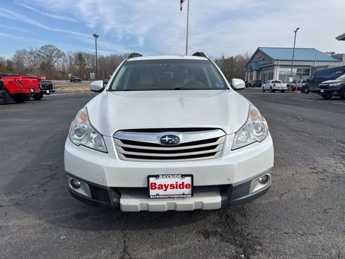Used 2012 Subaru Outback 2.5i Limited image 19