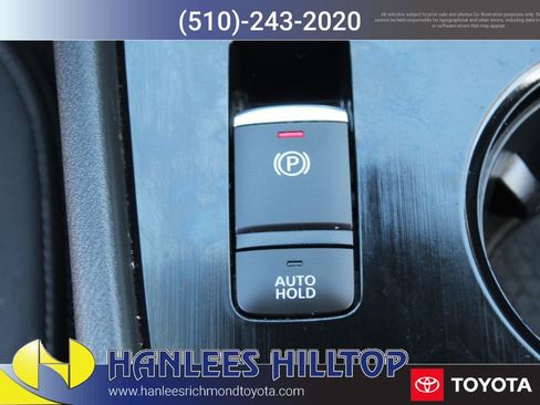 Used 2024 Nissan Rogue SV AWD/4WD image 22