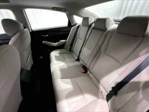 Used 2023 Honda Accord EX image 15