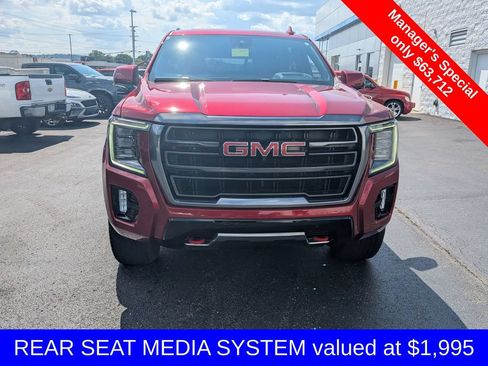 Used 2024 GMC Yukon XL AT4 w/ Technology Package AWD/4WD image 2