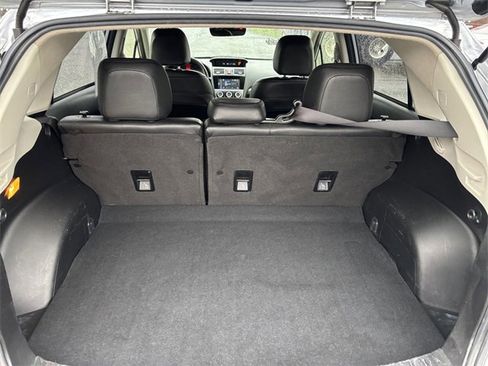 Used 2017 Subaru Crosstrek 2.0i Premium image 21