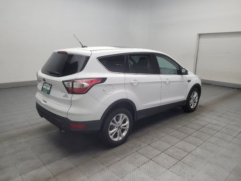 Used 2017 Ford Escape SE FWD image 10