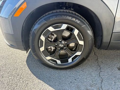 Used 2025 Hyundai Santa Fe SEL image 6