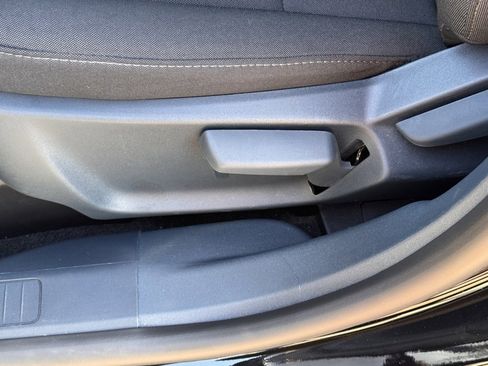 Used 2025 Ford Maverick XL image 18