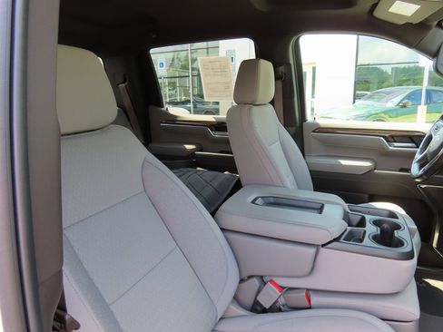 Used 2023 Chevrolet Silverado 1500 LT w/ Protection Package image 32