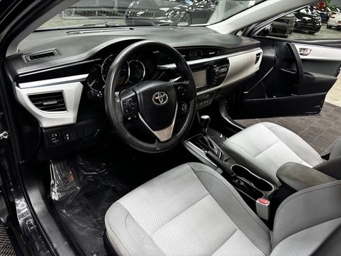 Used 2016 Toyota Corolla LE FWD image 36
