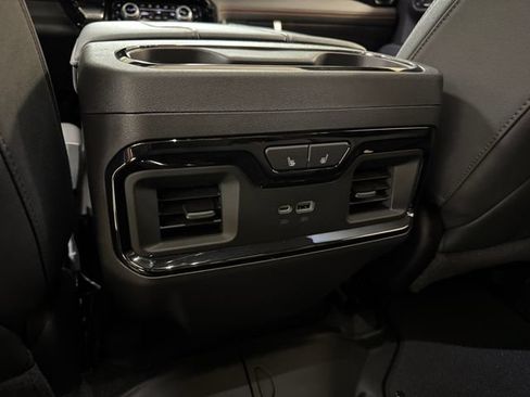 Used 2026 GMC Sierra 1500 AT4 w/ AT4 Premium Package AWD/4WD image 24