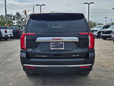 Used 2024 GMC Yukon SLT AWD/4WD image 5