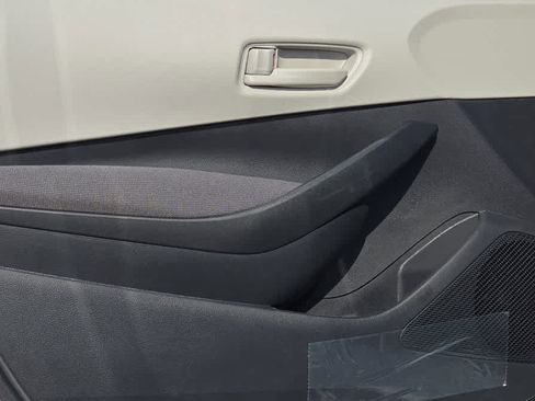 New 2026 Toyota Corolla LE FWD image 10