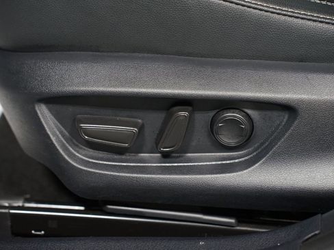 Certified 2025 Toyota Camry SE image 33