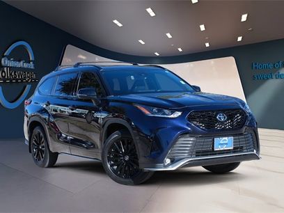 Used 2023 Toyota Highlander L