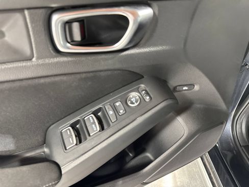 Used 2025 Honda Civic Sport image 16