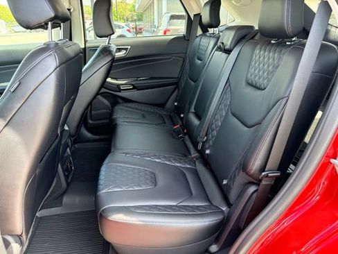Used 2024 Ford Edge Titanium w/ Equipment Group 301A AWD/4WD image 16