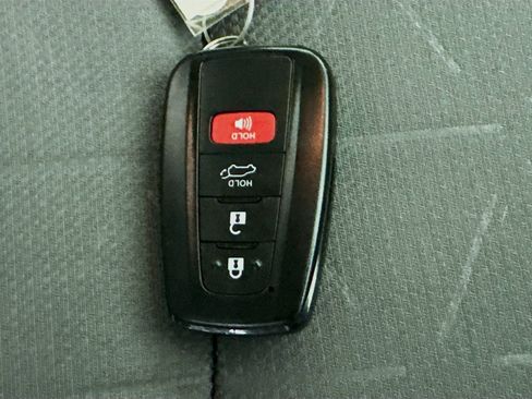 Used 2019 Toyota RAV4 XLE image 35