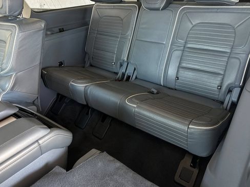 Certified 2023 Lincoln Navigator L Black Label AWD/4WD image 14