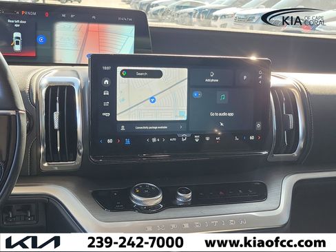 Used 2025 Ford Expedition Max Platinum AWD/4WD image 22