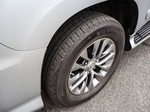 Used 2016 Lexus GX 460 Luxury image 42