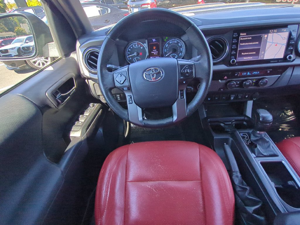 Used 2020 Toyota Tacoma TRD Sport w/ Technology Package RWD image 14