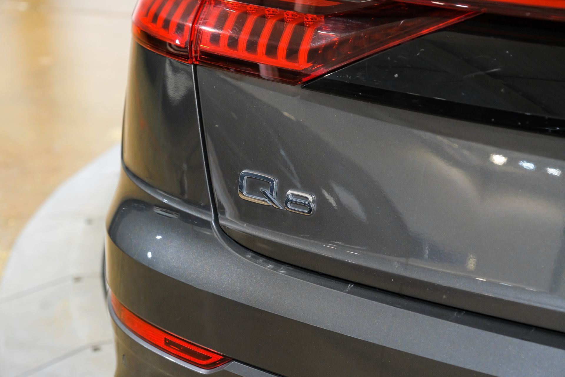 Used 2023 Audi Q8 Premium Plus w/ Premium Plus Package AWD/4WD image 55