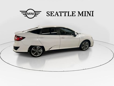 Used 2018 Honda Clarity Plug-In Hybrid image 12