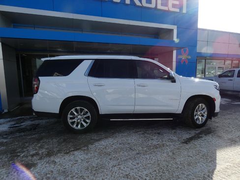 Used 2021 Chevrolet Tahoe Premier image 2