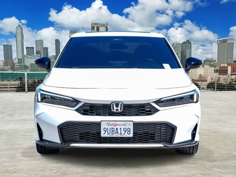 Used 2025 Honda Civic Sport image 2