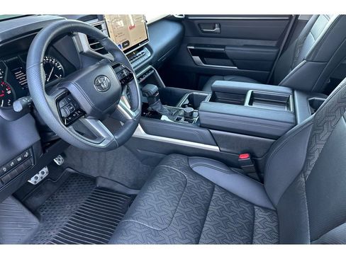 Used 2023 Toyota Tundra Limited image 10